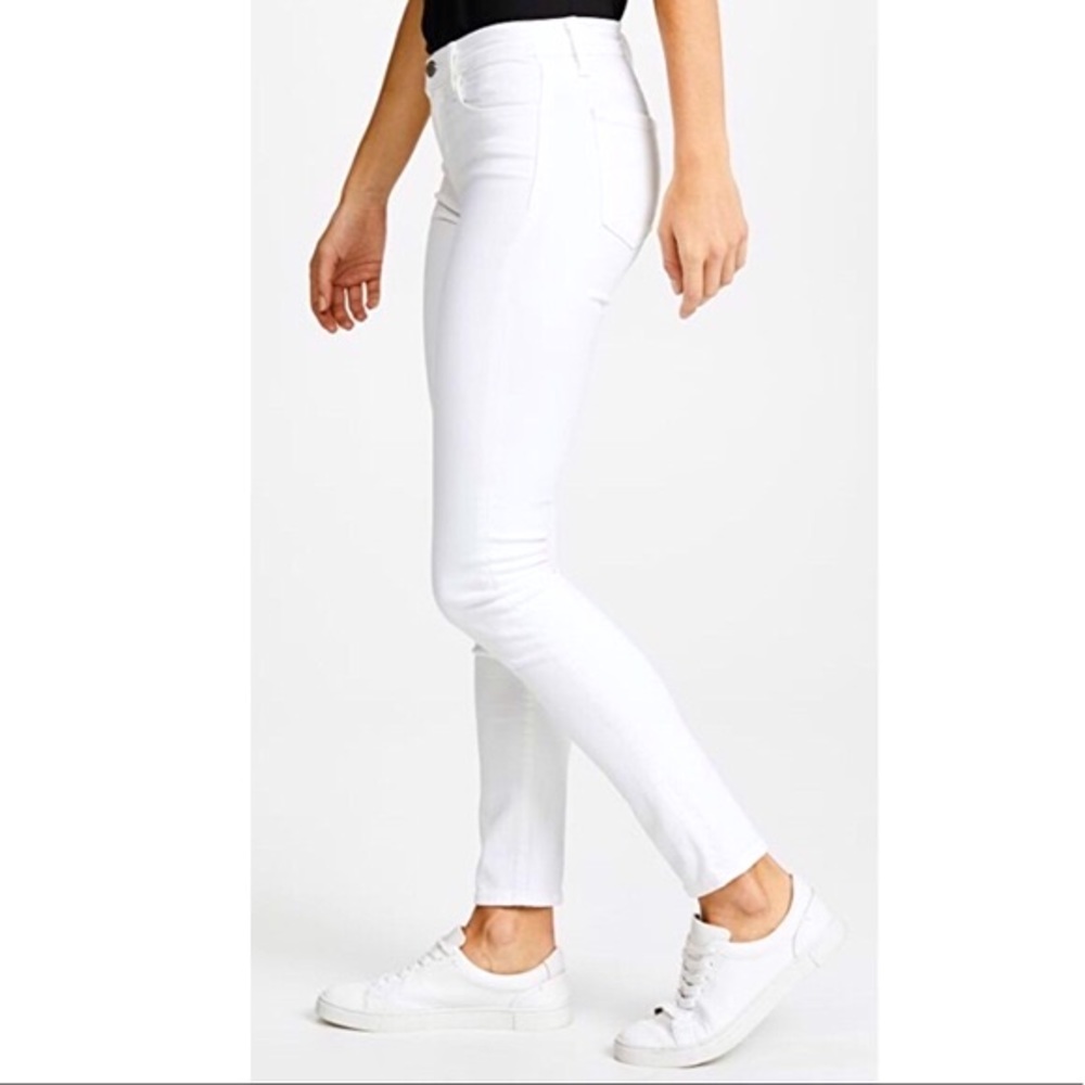 j.brand 811 mid-rise skinny jean in white • new without tags